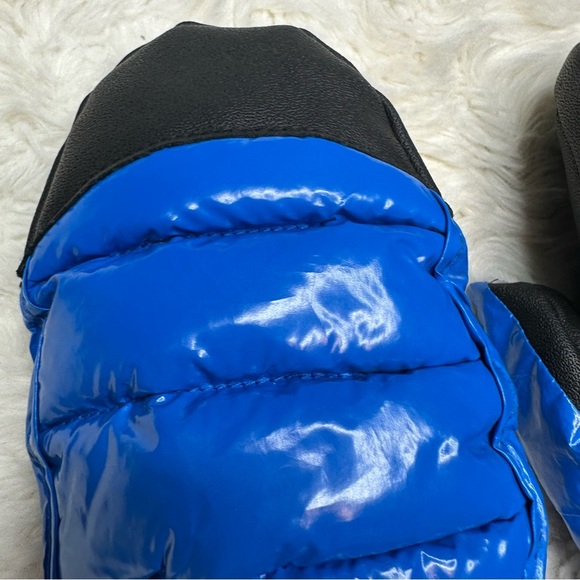 Kombi Mittens Blue & Black Size Extra Small - Picture 4 of 12